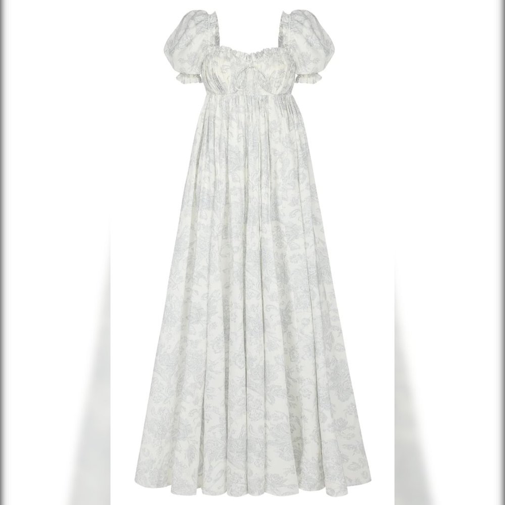 Small Selkie Austen Seashell Gown